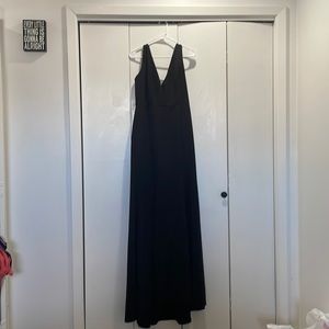 Long Black dress Zip Up only worn once for a wedding